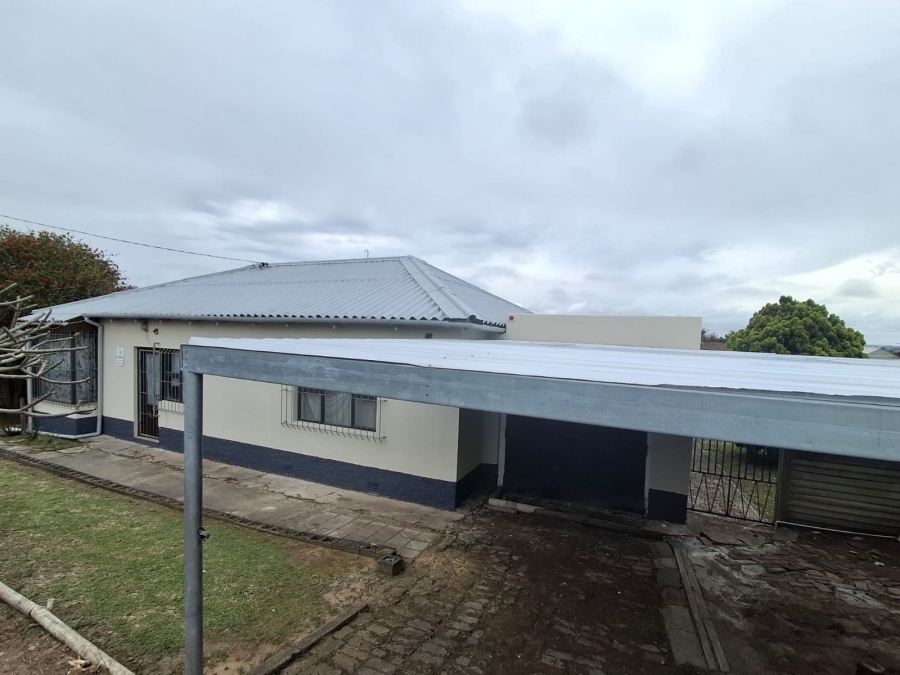 3 Bedroom Property for Sale in Greenfields Eastern Cape